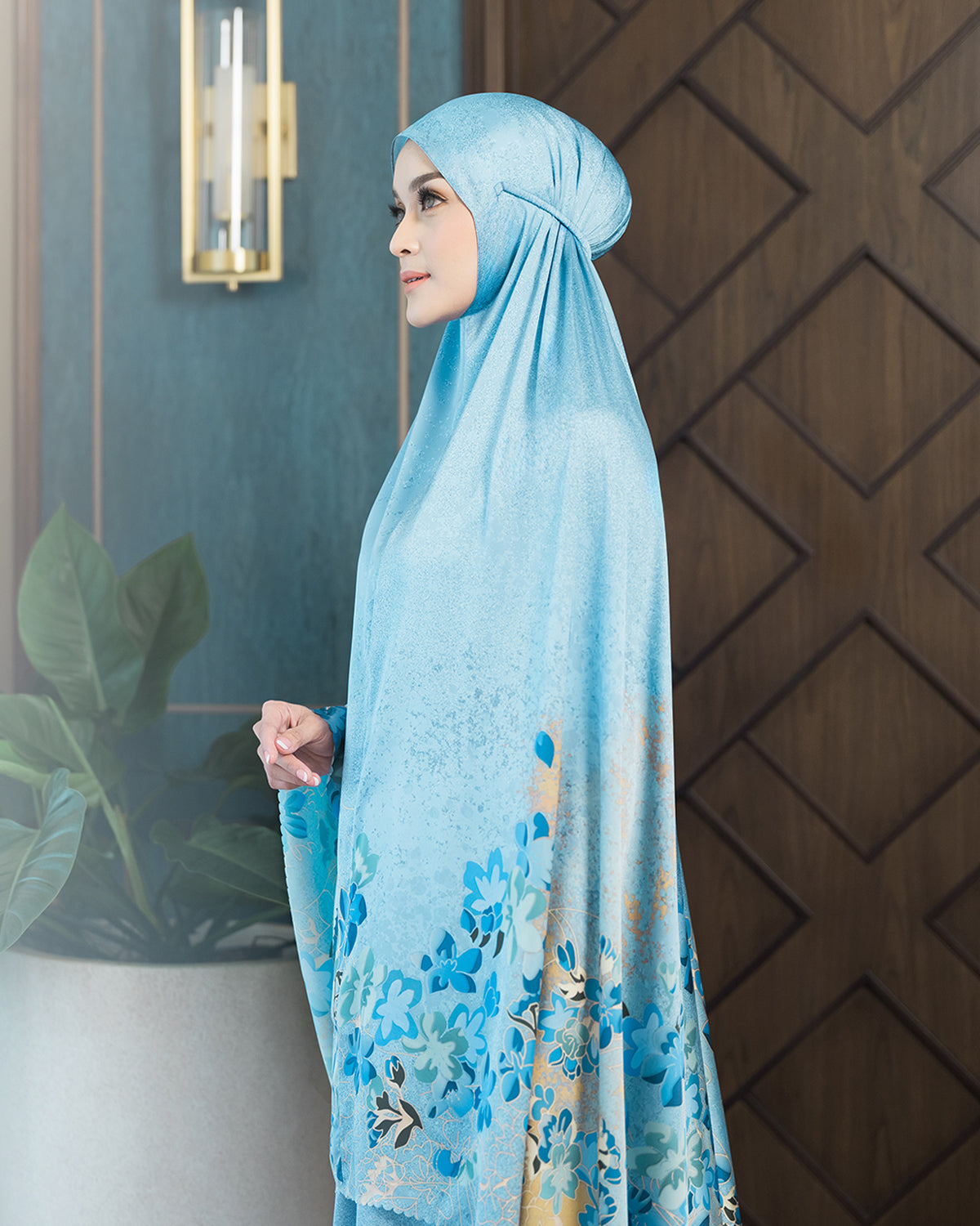 Sapphire Blossom