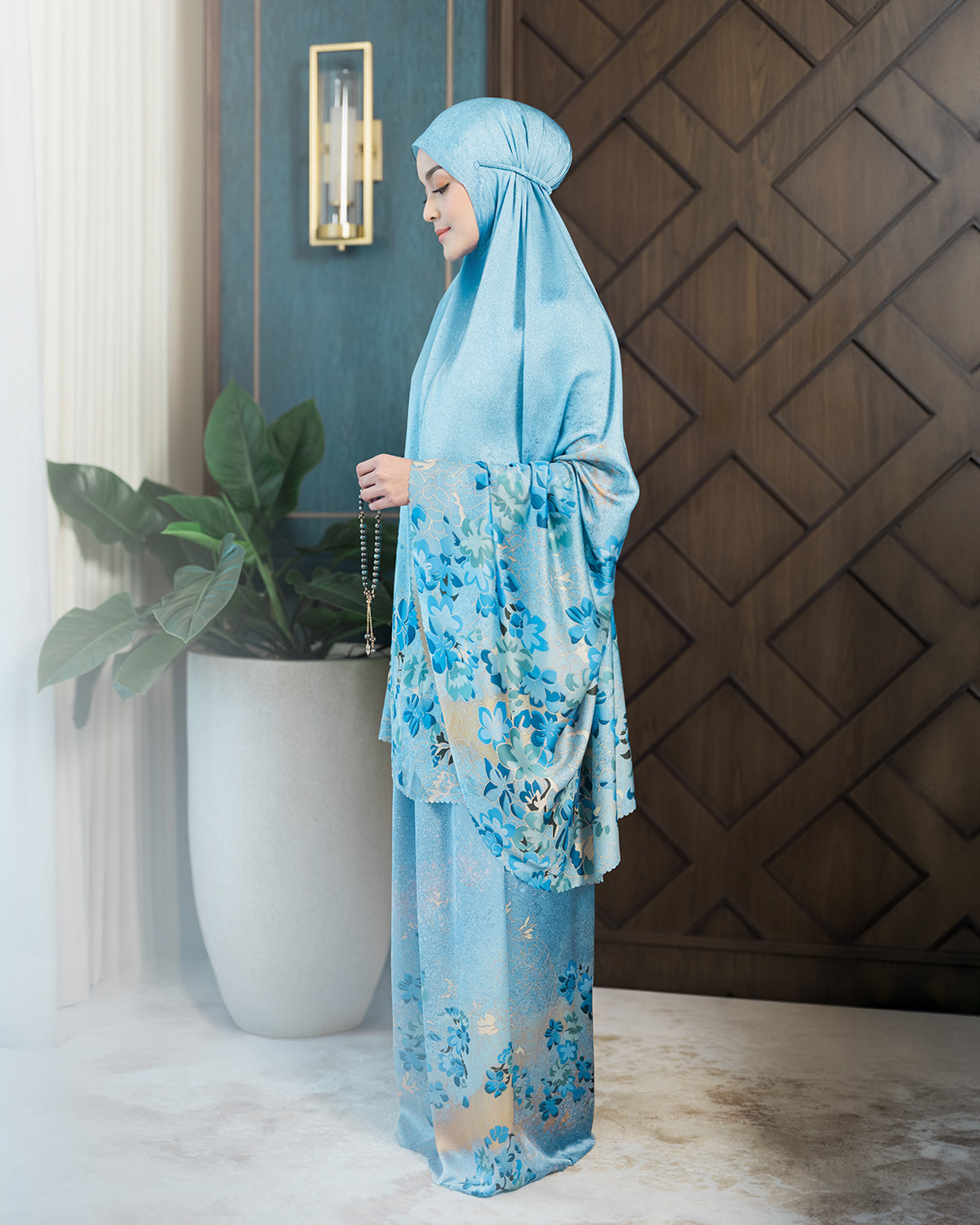 Sapphire Blossom